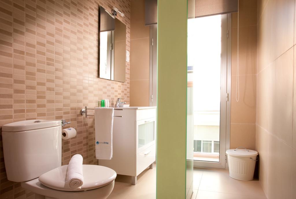 Urbanliving Fajardo Apartment Málaga Cameră foto