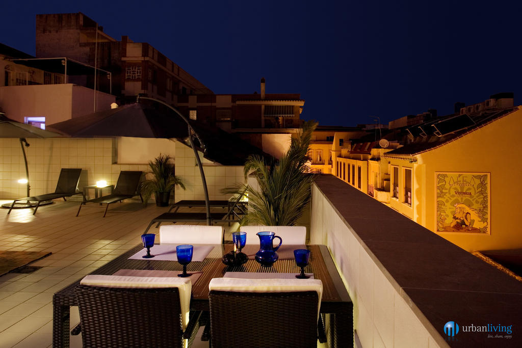 Urbanliving Fajardo Apartment Málaga Cameră foto