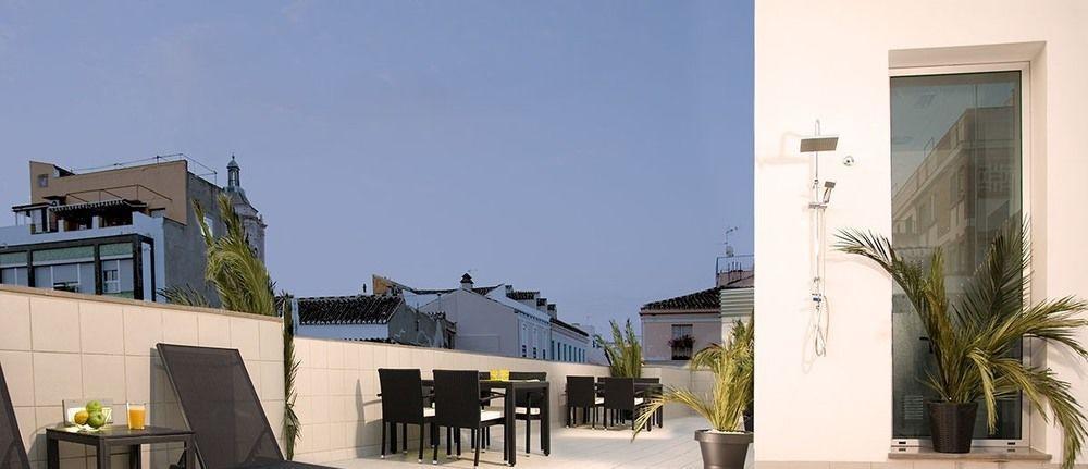 Urbanliving Fajardo Apartment Málaga Exterior foto