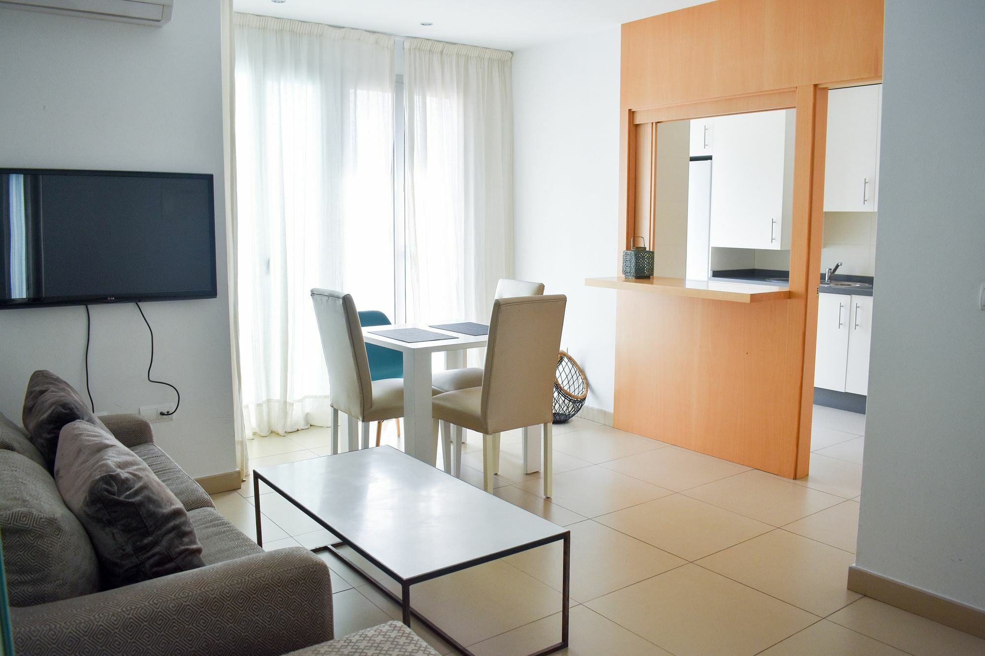 Urbanliving Fajardo Apartment Málaga Exterior foto